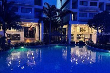 アパートホテル Laguna Beach 3 Maldives