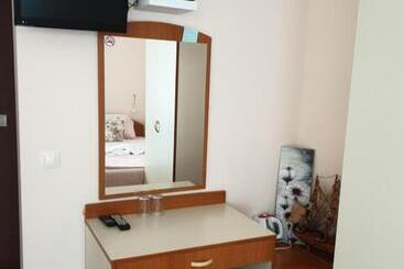 Пансион Guest House Juja