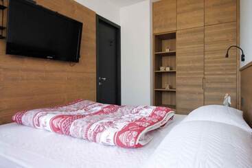 Apartamentos turísticos Alpine House   Residence Con Piscina