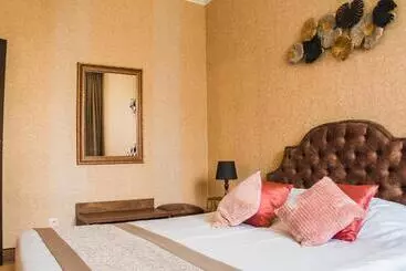 Resort хотелски комплекс белият кон