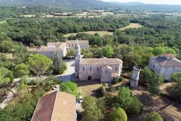 ホテル La Gardiolle   Montfort