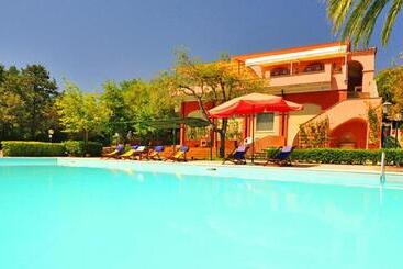 Отель Villa Campana