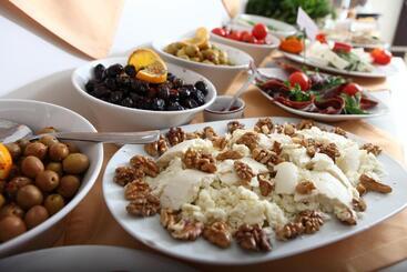 Sultan Hotel Restaurant Bistro