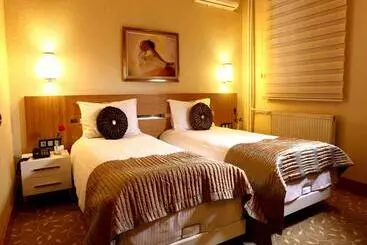 Sultan Hotel Restaurant Bistro