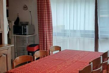 ツーリストアパートメント Charmant 2 Pièces Au Pied Des Pistes   Villard De Lans Côte 2000   Fr 1 689 31