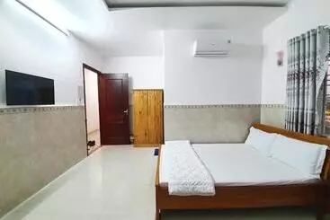 هتل Khách Sạn Thiên Phong