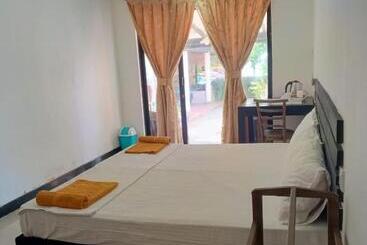 Vandrarhem Yes Beach House