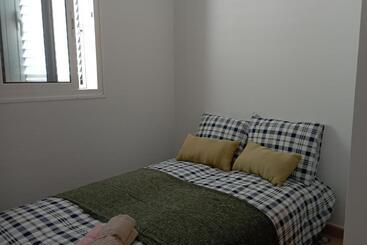 شقق خاصة سياحية Kiltankin Beag