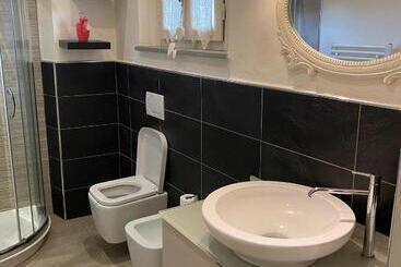 Жильё для туристов Best Eva House