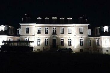 Pensionat Château De La Bouchatte Chambre Les Roses
