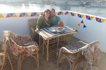 پانسیون Mostafa Jamaica Guesthouse