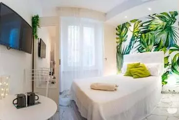 Majatalo Ora Blu Guest House