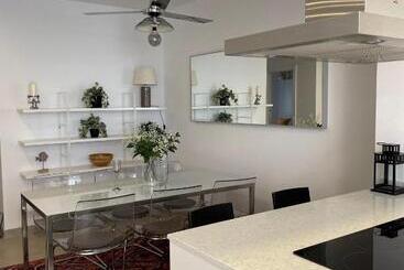 דירות לתיירים Ap310   Colon Bajo