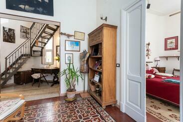 پانسیون Zefiro Rooms