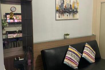 Lägenhetshotell 1 Br Condo Sea Residences