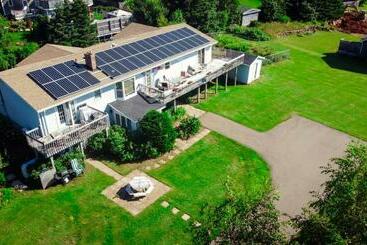 Lee S Ocean Peek B & B