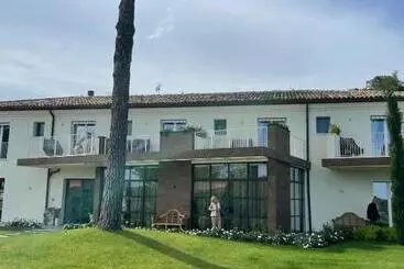 Hotelli Villa Francesca Relais