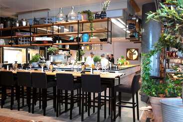 Clarion Hotel The Edge