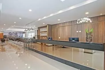 בית מלון כפרי Slim Curitiba Av Das Torres