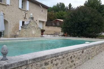 민박 Chambres D Hôtes Le Vignoble