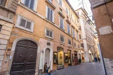 تختخواب و صبحانه Giubbonari Street