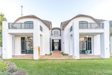 Turistlägenheter De Mond By Top Destinations Rentals