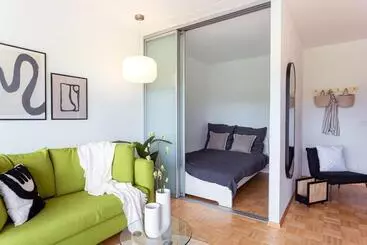 ツーリストアパートメント Work & Stay Flat In Erkrath Near Düsseldorf