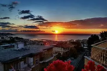 ペンション Il Paradiso Del Relax Private Room With Bathroom