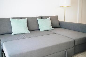 آپارتمانهای توریستها Sweet & Sunny Flat Ace Location