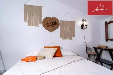Guest House Almeixar