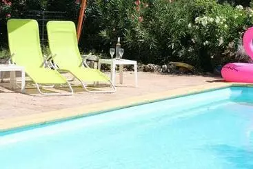 Bed and Breakfast Le Petit Paradis La Provençale