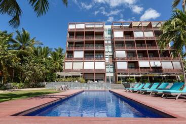 آپارتمانهای توریستها Beachfront Bbq Infinitypool&jacuzzi Aqualoft