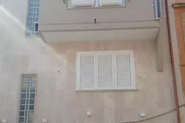 Turistihuoneistot I Travertini