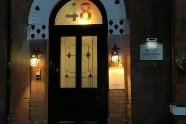 Majatalo De Parys Guest House   Fully Airconditioned