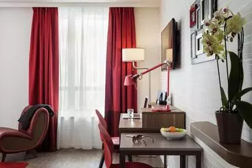 Aparthotel Adagio La Defense Courbevoie