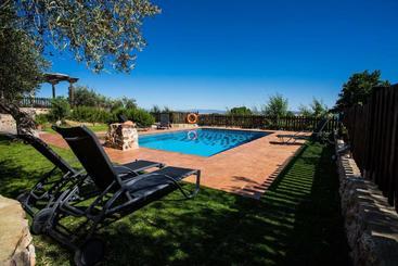 Casa Rural La Huerta De Los Nogales