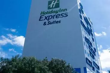 فندق Holiday Inn Express & Suites Puebla Angelopolis, An Ihg
