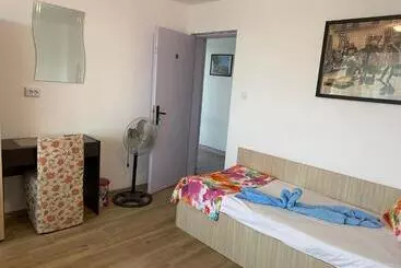 Majatalo Jacky S House