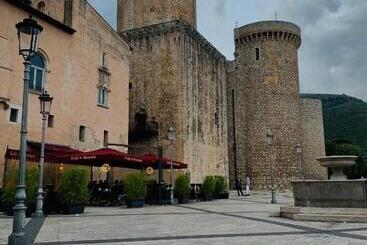 דירות לתיירים Summer House