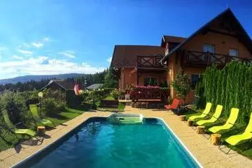 ペンション Apartments Lipno Serafin