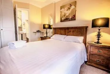 Bed and Breakfast Urban Nest Townhouse