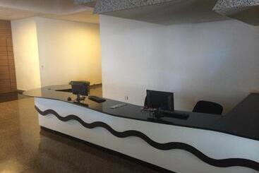 Hotel Mc Golden Flats