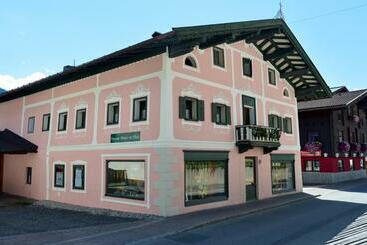 Pension Brixen Im Thale