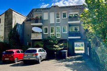 Turistihuoneistot Jupas   Holiday Apartments Trier