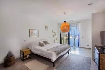 Turistihuoneistot Villa Bianca