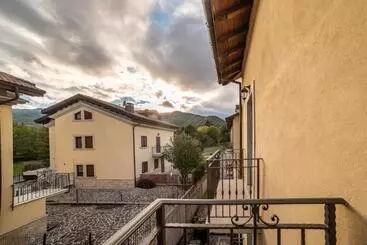 ベッドアンドブレックファースト Albergo Ad Astra