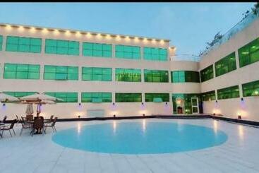 Aparthotel ø§ø¬ù†øø© øªø§ø±ø§ ù„ù„ø´ù‚ù‚ ø§ù„ù…ùø±ùˆø´ø©