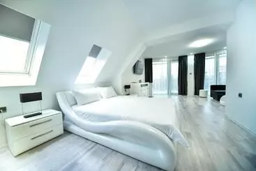 Hôtel стаи за гости десита