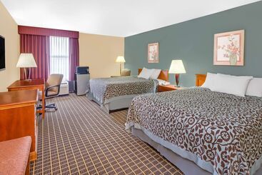 فندق Days Inn & Suites By Wyndham Kalamazoo