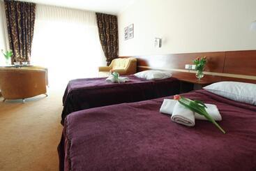 בית מלון כפרי Gościniec Kaszubski